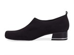 ESTHER Gallery1