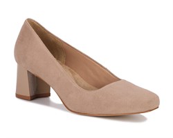 MEREDITH PUMP BY ROS HOMMERSON